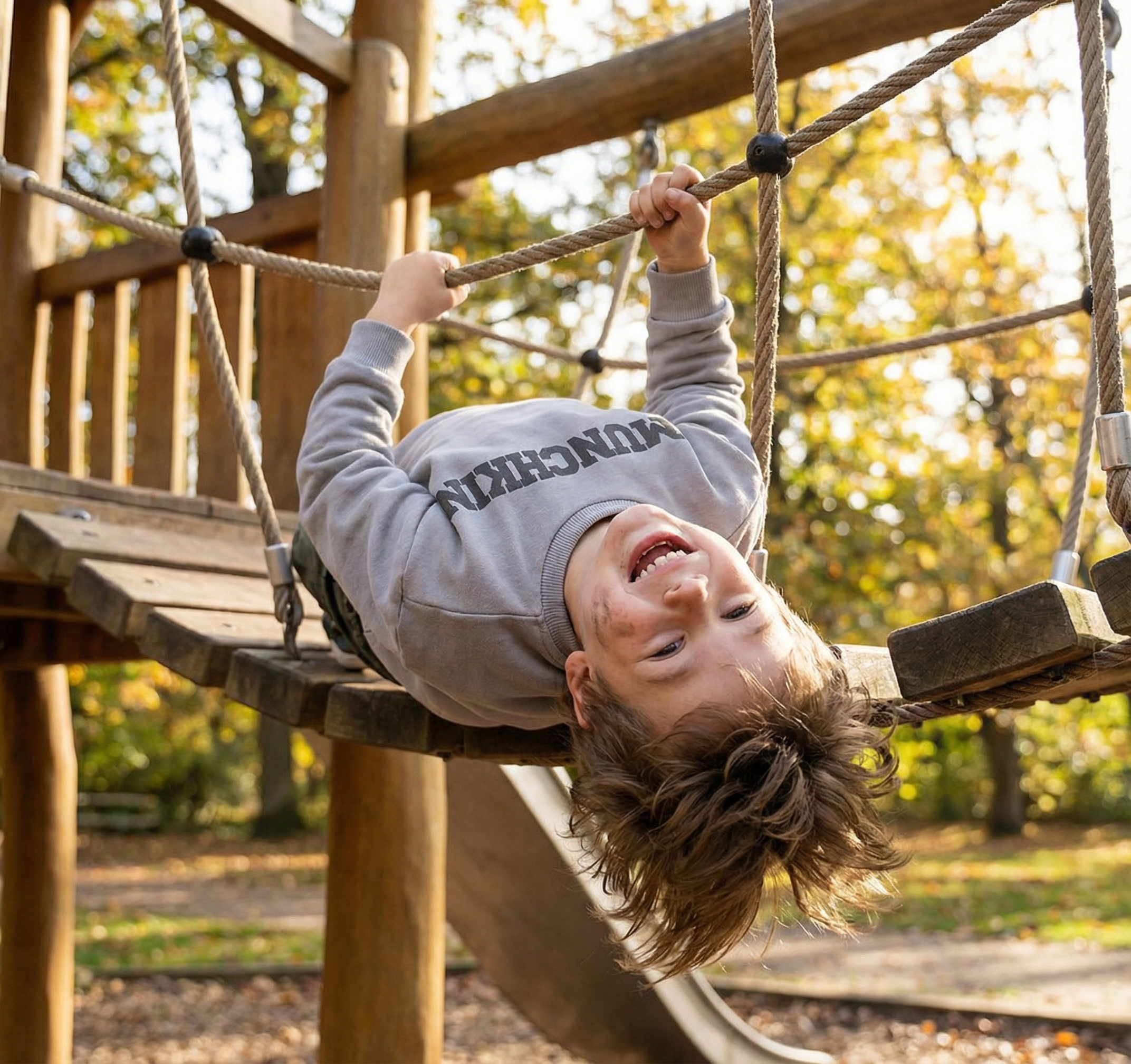 MUNCHKIN Crewneck: Sharkskin (Anthracite Edition)